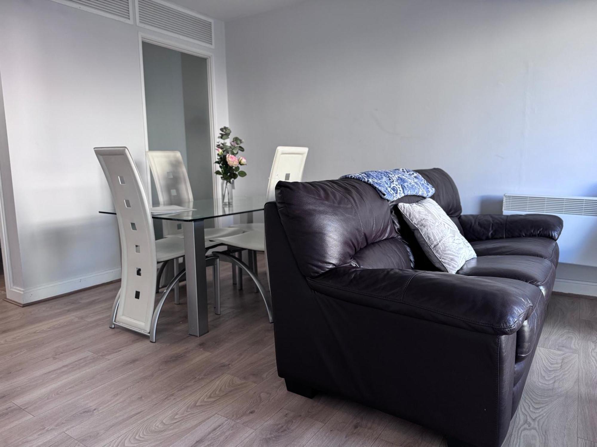 Apartamento Luxe Heights Nest Birmingam Exterior foto